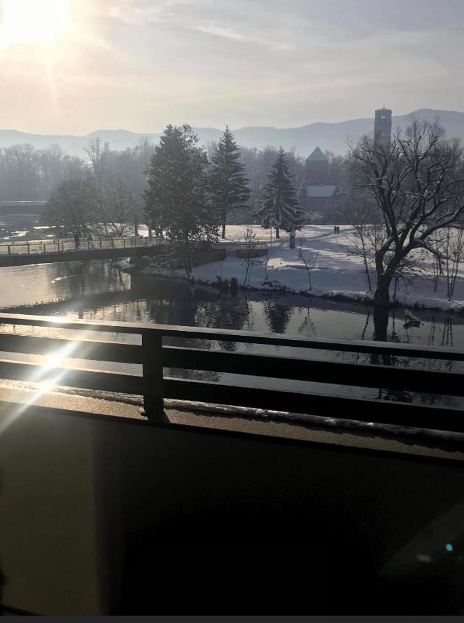Konak Na Uni Bihać 外观 照片